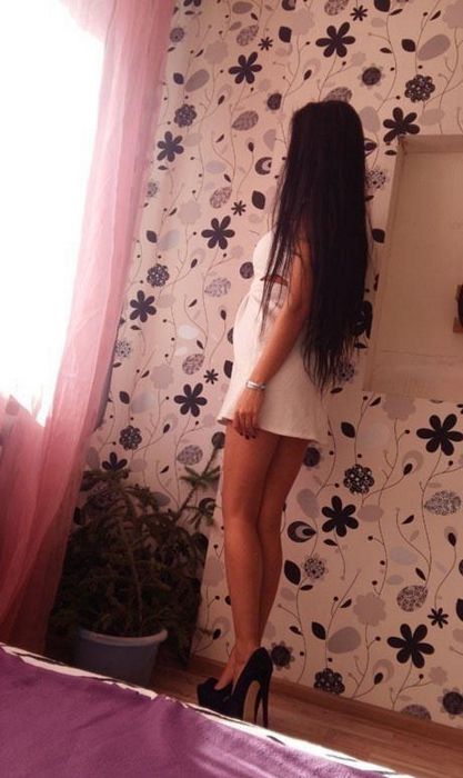 Мир интимного досуга: Встреча с девушкой на час